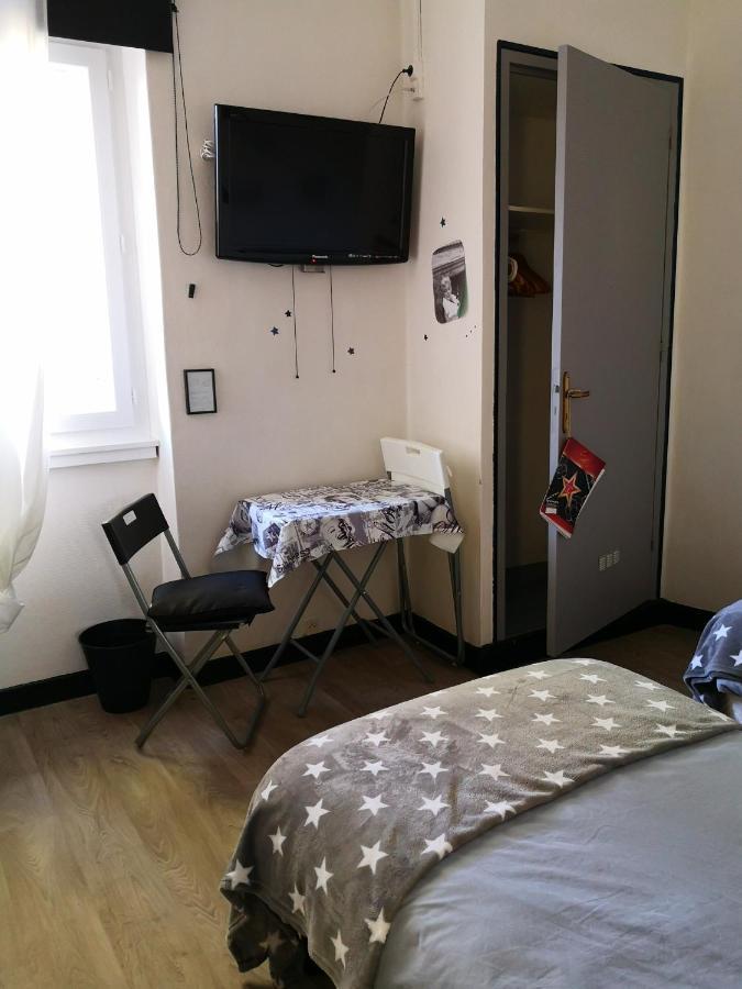 Hotel O Fil De L'O Marseillette Dış mekan fotoğraf